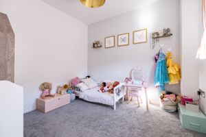Bedroom 4- click for photo gallery